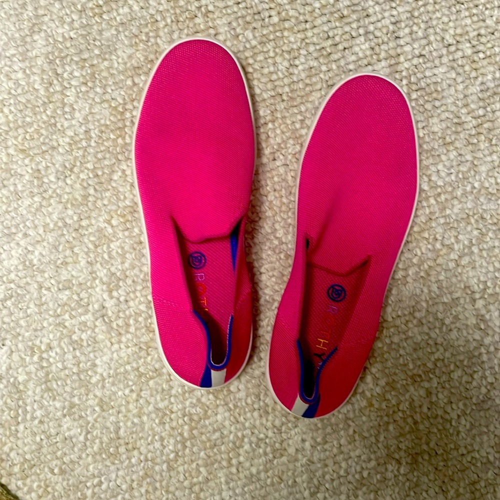 Pink Rothys 
Great condition